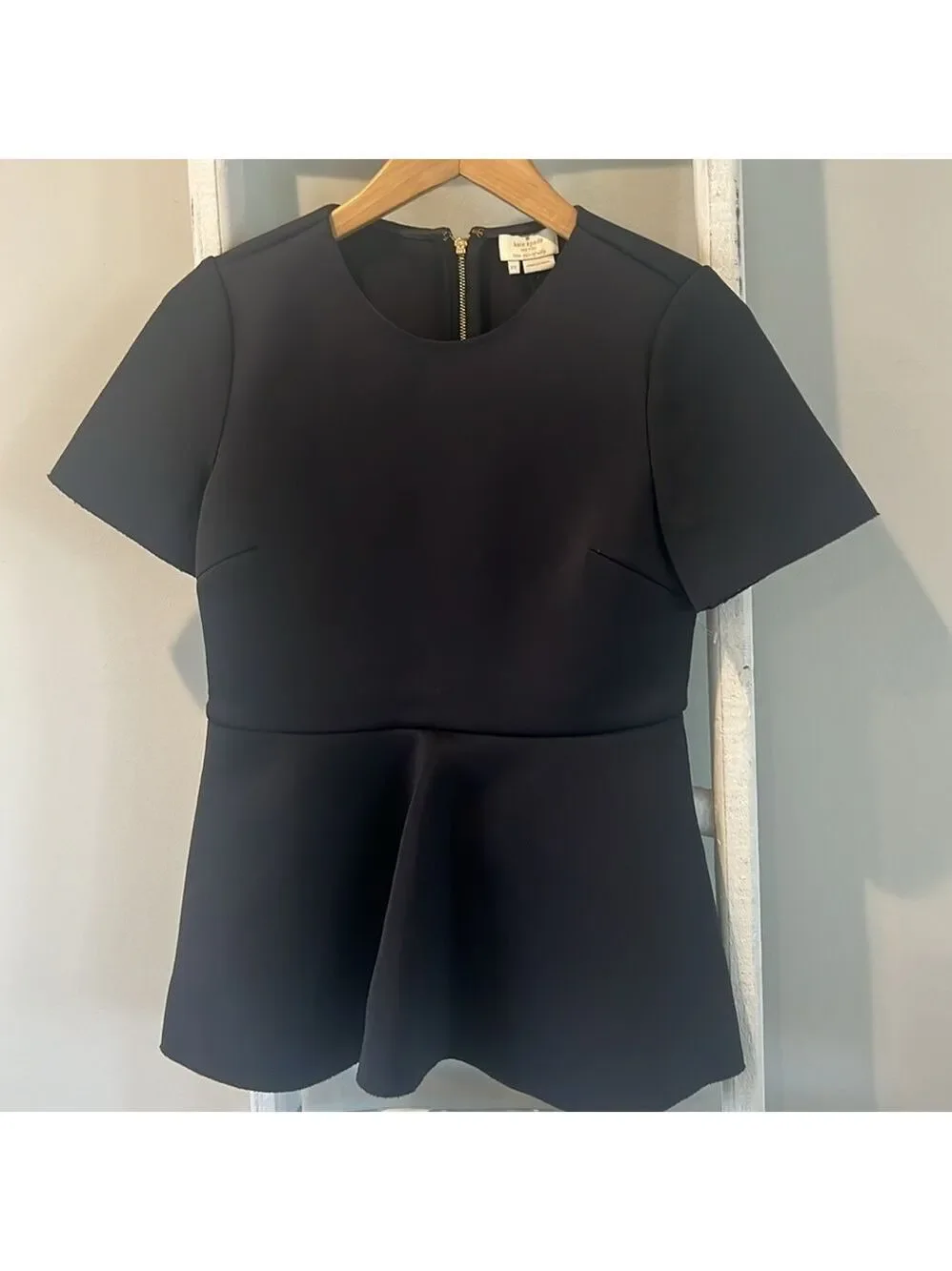 Kate spade black scuba peplum style back zip top size extra Small